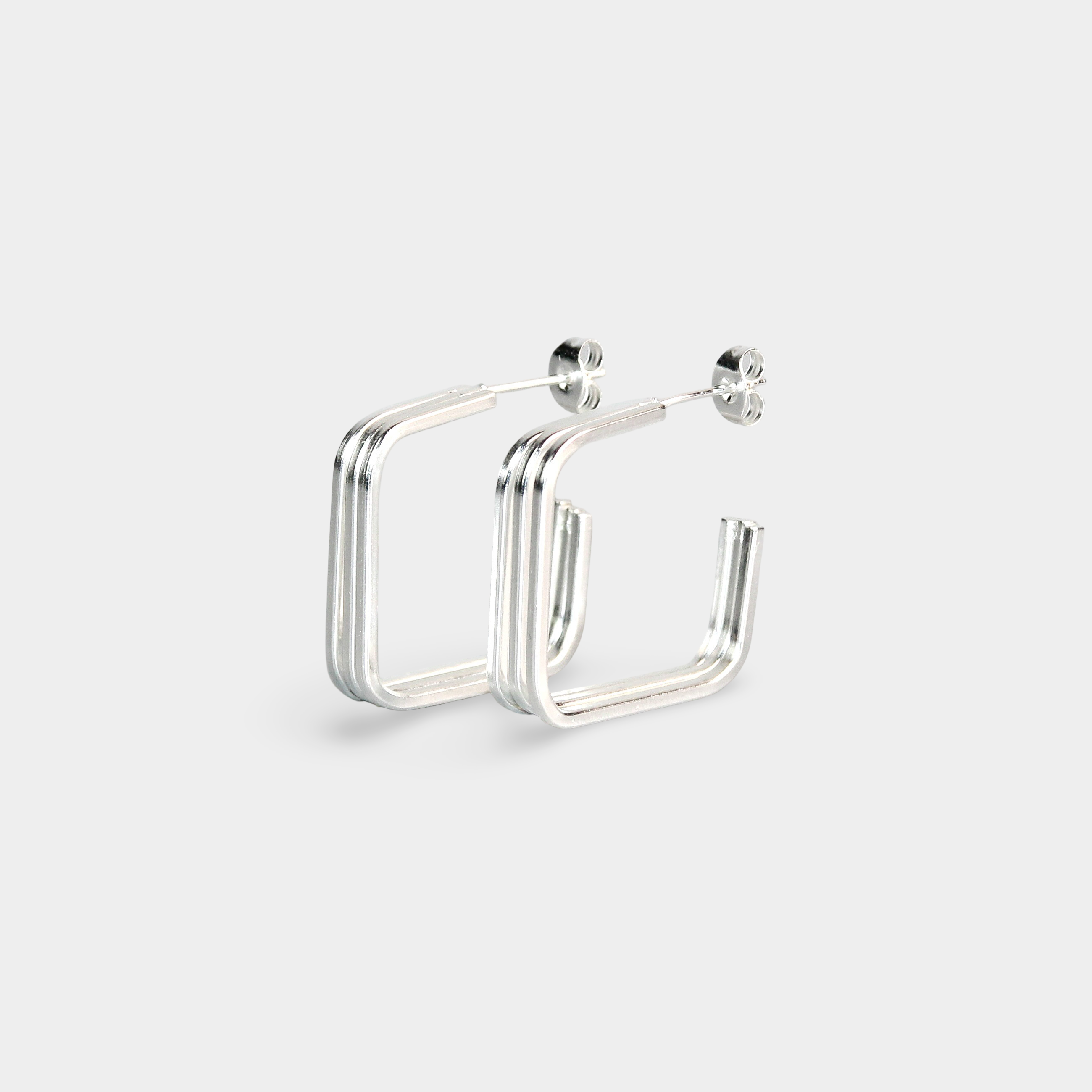 FILORI örhängen i 925 silver – geometriska hoops, hypoallergena