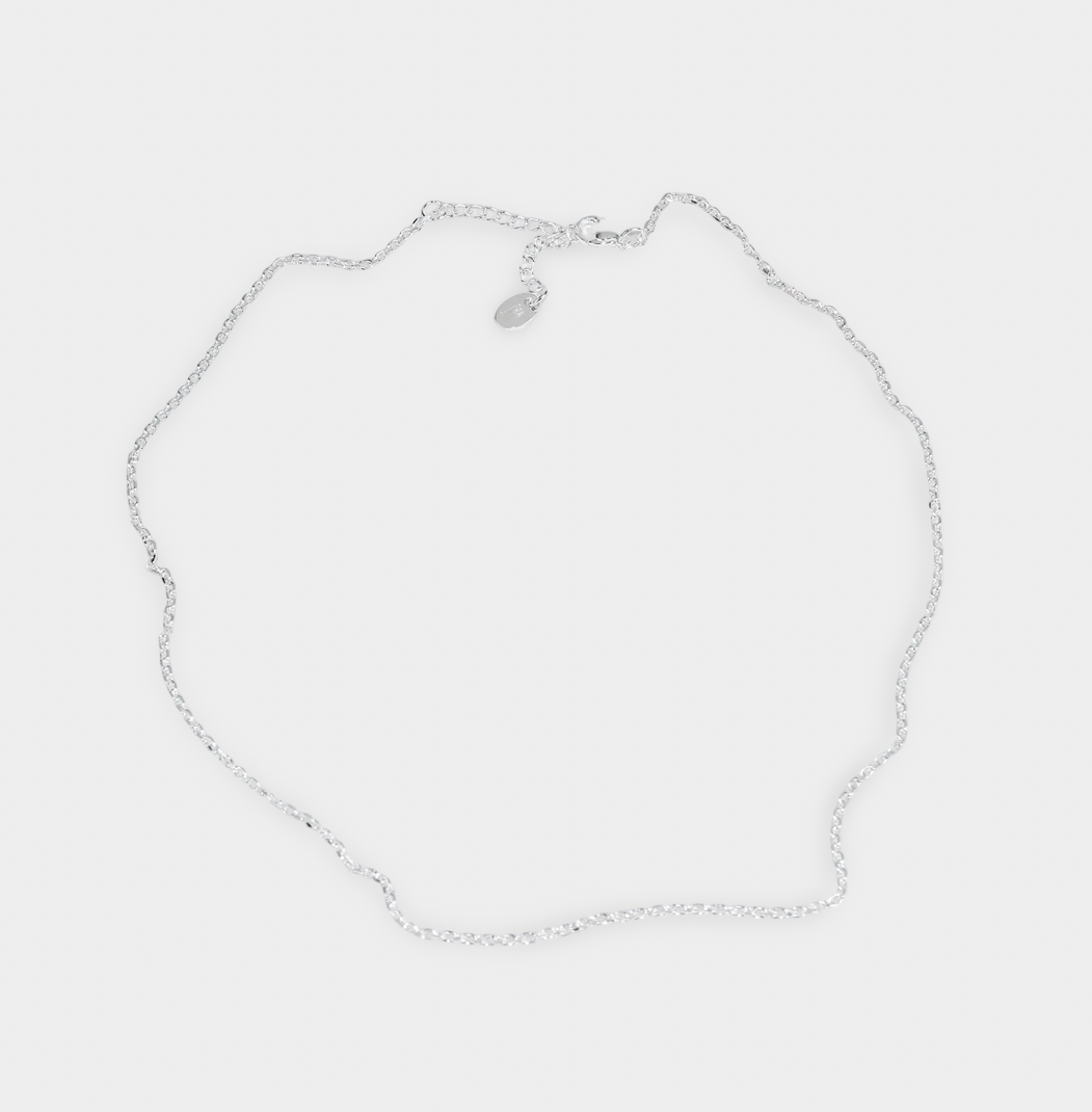 KUSARI THIN NECKLACE silver – minimalistiskt silverhalsband 2mm kedja